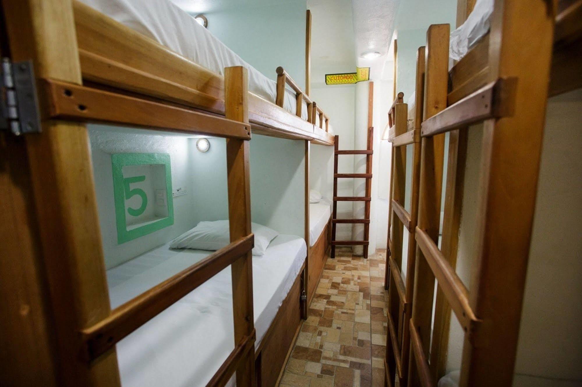 Hostel Natura カンクン エクステリア 写真